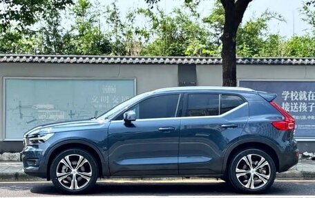 Volvo XC40 I, 2022 год, 2 650 000 рублей, 4 фотография