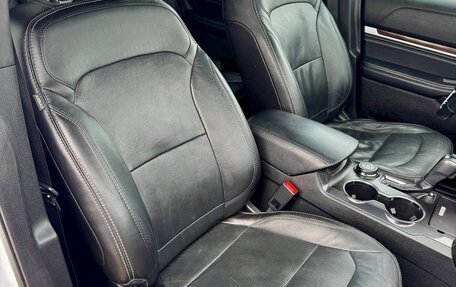 Ford Explorer VI, 2018 год, 2 700 000 рублей, 18 фотография