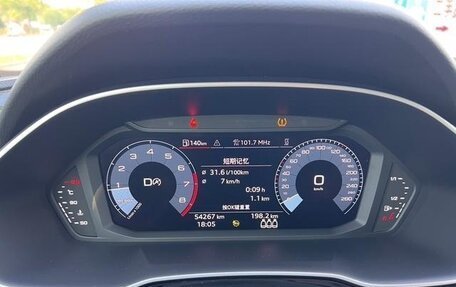 Audi Q3, 2022 год, 2 083 000 рублей, 17 фотография
