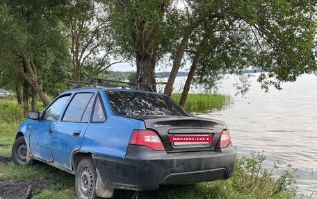 Daewoo Nexia I рестайлинг, 2010 год, 100 000 рублей, 3 фотография