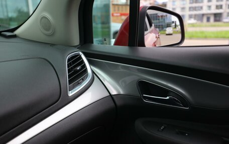 Opel Mokka I, 2014 год, 1 100 000 рублей, 23 фотография