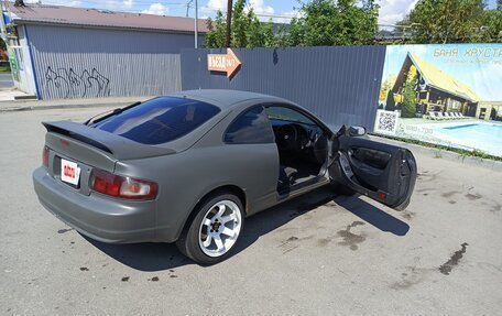 Toyota Celica VII рестайлинг, 1997 год, 520 000 рублей, 3 фотография