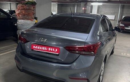 Hyundai Solaris II рестайлинг, 2017 год, 1 350 000 рублей, 6 фотография