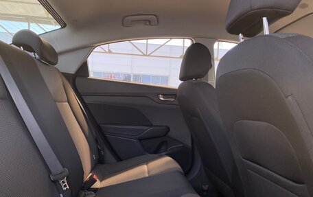 Hyundai Solaris II рестайлинг, 2018 год, 1 227 000 рублей, 20 фотография