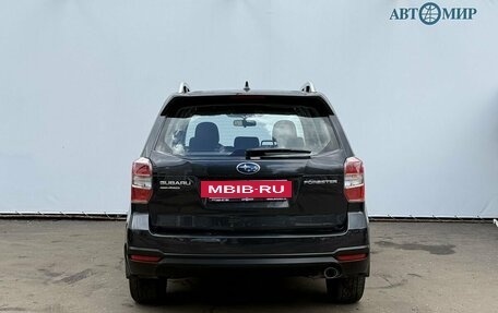 Subaru Forester, 2015 год, 1 910 000 рублей, 6 фотография