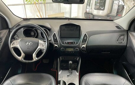 Hyundai ix35 I рестайлинг, 2010 год, 1 256 000 рублей, 11 фотография