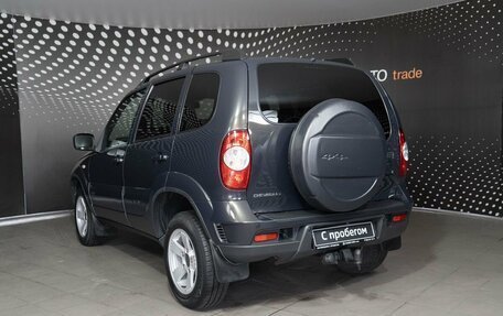 Chevrolet Niva I рестайлинг, 2018 год, 794 000 рублей, 3 фотография