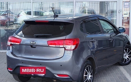 KIA Rio III рестайлинг, 2017 год, 899 000 рублей, 2 фотография