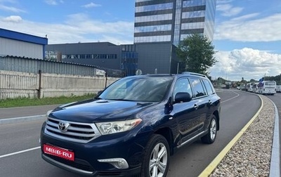 Toyota Highlander III, 2011 год, 1 950 000 рублей, 1 фотография