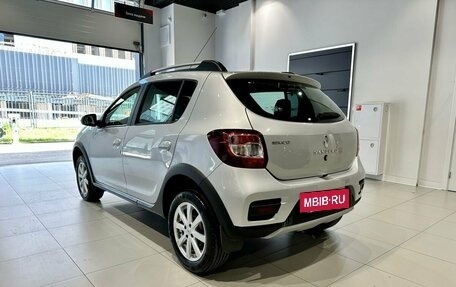 Renault Sandero II рестайлинг, 2018 год, 1 385 000 рублей, 7 фотография