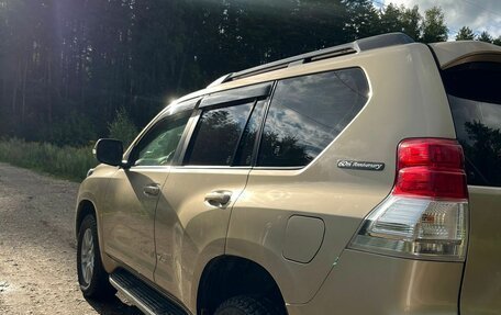 Toyota Land Cruiser Prado 150 рестайлинг 2, 2010 год, 2 550 000 рублей, 12 фотография