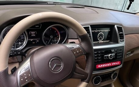 Mercedes-Benz M-Класс, 2012 год, 2 000 000 рублей, 11 фотография