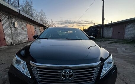 Toyota Camry, 2013 год, 1 595 000 рублей, 2 фотография