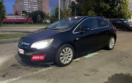 Opel Astra J, 2010 год, 555 000 рублей, 2 фотография