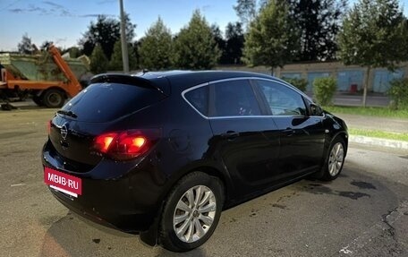 Opel Astra J, 2010 год, 555 000 рублей, 4 фотография