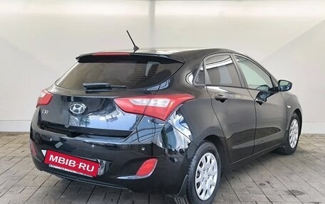Hyundai i30 II рестайлинг, 2013 год, 929 000 рублей, 4 фотография