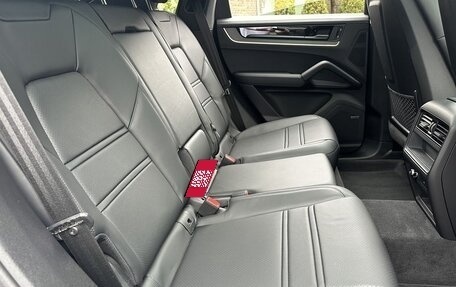 Porsche Cayenne III, 2023 год, 15 290 000 рублей, 16 фотография