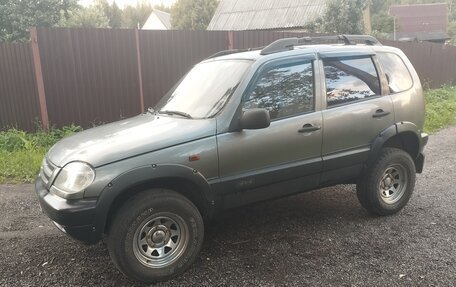 Chevrolet Niva I рестайлинг, 2005 год, 230 000 рублей, 5 фотография