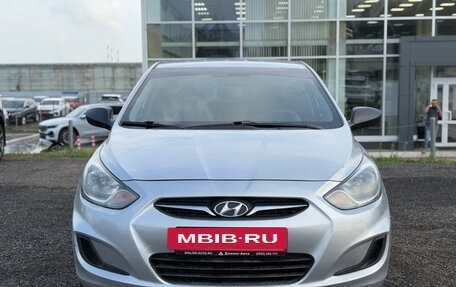 Hyundai Solaris II рестайлинг, 2011 год, 650 000 рублей, 2 фотография