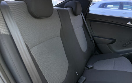 Hyundai Solaris II рестайлинг, 2011 год, 650 000 рублей, 22 фотография