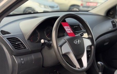 Hyundai Solaris II рестайлинг, 2011 год, 650 000 рублей, 12 фотография