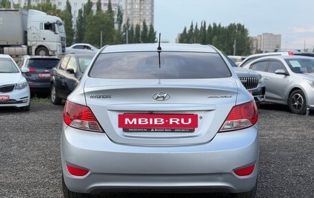 Hyundai Solaris II рестайлинг, 2011 год, 650 000 рублей, 8 фотография