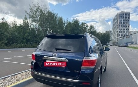 Toyota Highlander III, 2011 год, 1 950 000 рублей, 7 фотография
