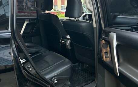 Toyota Land Cruiser Prado 150 рестайлинг 2, 2010 год, 2 350 000 рублей, 8 фотография