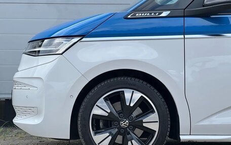 Volkswagen Multivan, 2023 год, 8 600 000 рублей, 15 фотография
