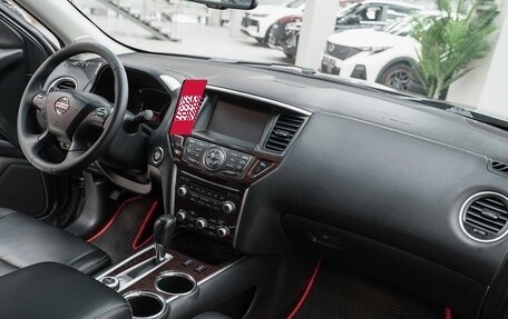 Nissan Pathfinder, 2015 год, 1 549 000 рублей, 14 фотография