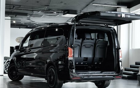 Mercedes-Benz V-Класс, 2025 год, 16 300 000 рублей, 18 фотография