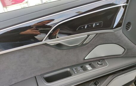 Audi S8, 2025 год, 26 790 000 рублей, 12 фотография
