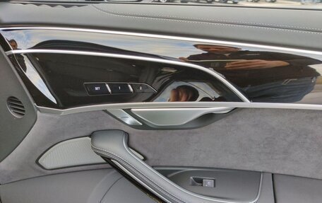 Audi S8, 2025 год, 26 790 000 рублей, 16 фотография