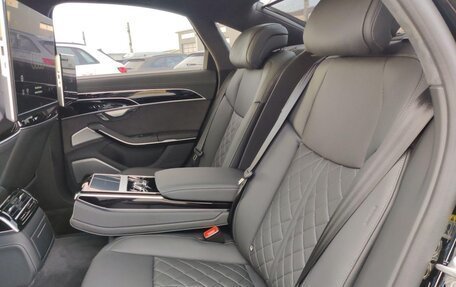 Audi S8, 2025 год, 26 790 000 рублей, 17 фотография