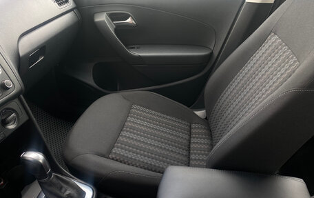 Volkswagen Polo VI (EU Market), 2016 год, 1 050 000 рублей, 15 фотография