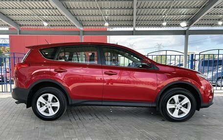 Toyota RAV4, 2013 год, 1 999 000 рублей, 6 фотография