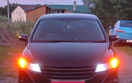 Honda Stream II, 2011 год, 1 200 000 рублей, 2 фотография