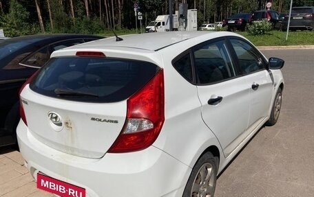 Hyundai Solaris II рестайлинг, 2012 год, 520 000 рублей, 4 фотография