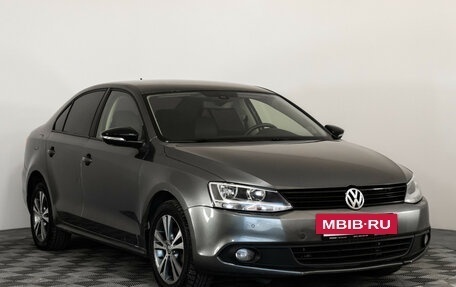 Volkswagen Jetta VI, 2011 год, 749 000 рублей, 3 фотография