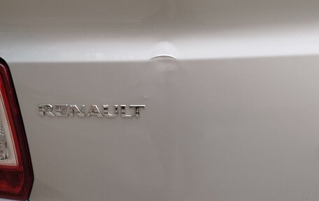 Renault Logan II, 2017 год, 800 000 рублей, 7 фотография