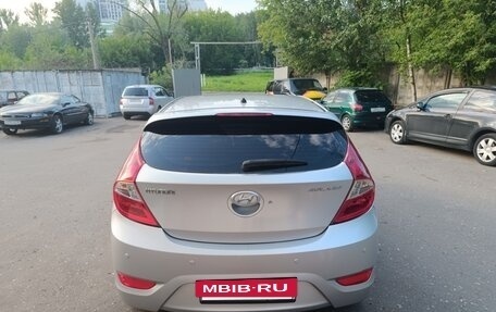 Hyundai Solaris II рестайлинг, 2012 год, 780 000 рублей, 4 фотография