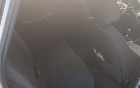 Hyundai Solaris II рестайлинг, 2012 год, 780 000 рублей, 10 фотография