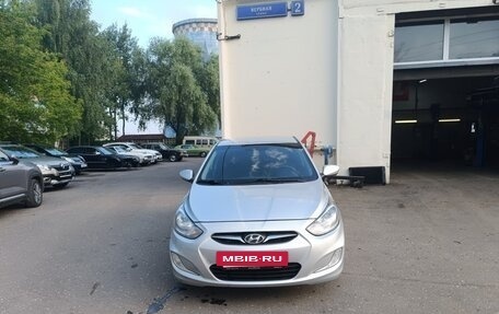 Hyundai Solaris II рестайлинг, 2012 год, 780 000 рублей, 6 фотография