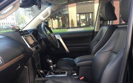 Toyota Land Cruiser Prado 150 рестайлинг 2, 2018 год, 3 800 000 рублей, 9 фотография