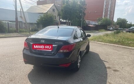 Hyundai Solaris II рестайлинг, 2014 год, 950 000 рублей, 3 фотография