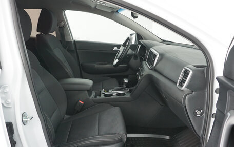 KIA Sportage IV рестайлинг, 2021 год, 2 695 000 рублей, 13 фотография