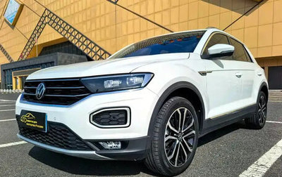 Volkswagen T-Roc I, 2022 год, 1 800 015 рублей, 1 фотография