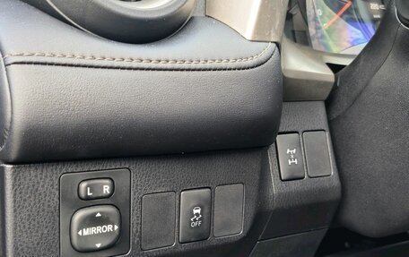 Toyota RAV4, 2013 год, 1 380 000 рублей, 14 фотография
