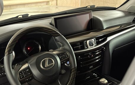 Lexus LX III, 2018 год, 8 300 000 рублей, 10 фотография