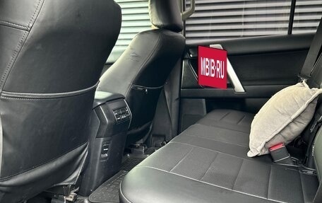 Toyota Land Cruiser Prado 150 рестайлинг 2, 2018 год, 4 450 000 рублей, 18 фотография